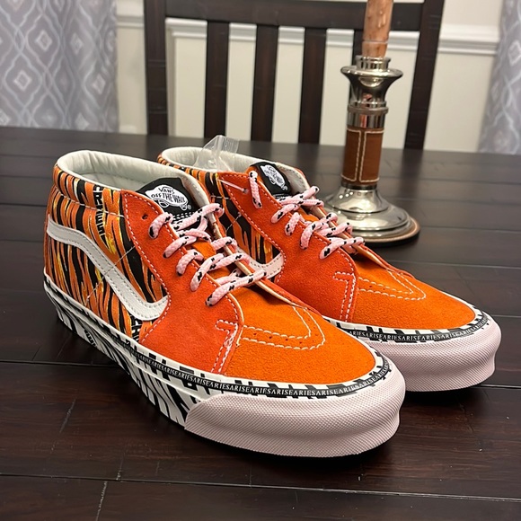 Vans OG Sk8-Mid LX Aries Trip Art shoes sneakers new Mens 6.5 or Women’s 8 tiger